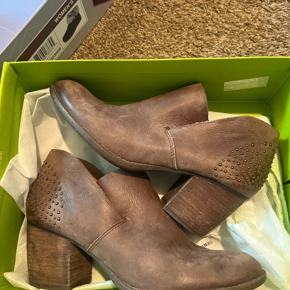 Women’s Naya ankle boots